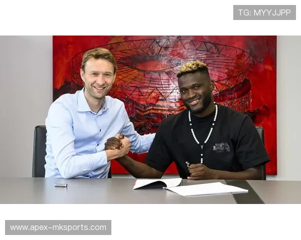 博尼法斯位置竞争激烈，新赛季引关注