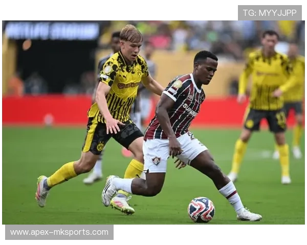 弗赖堡边路提速引爆全场，战术革新引领联赛新风向