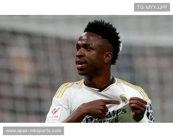 西班牙罗德里入围金球奖候选名单引发热议 西班牙罗德里入围金球奖候选名单引发热议